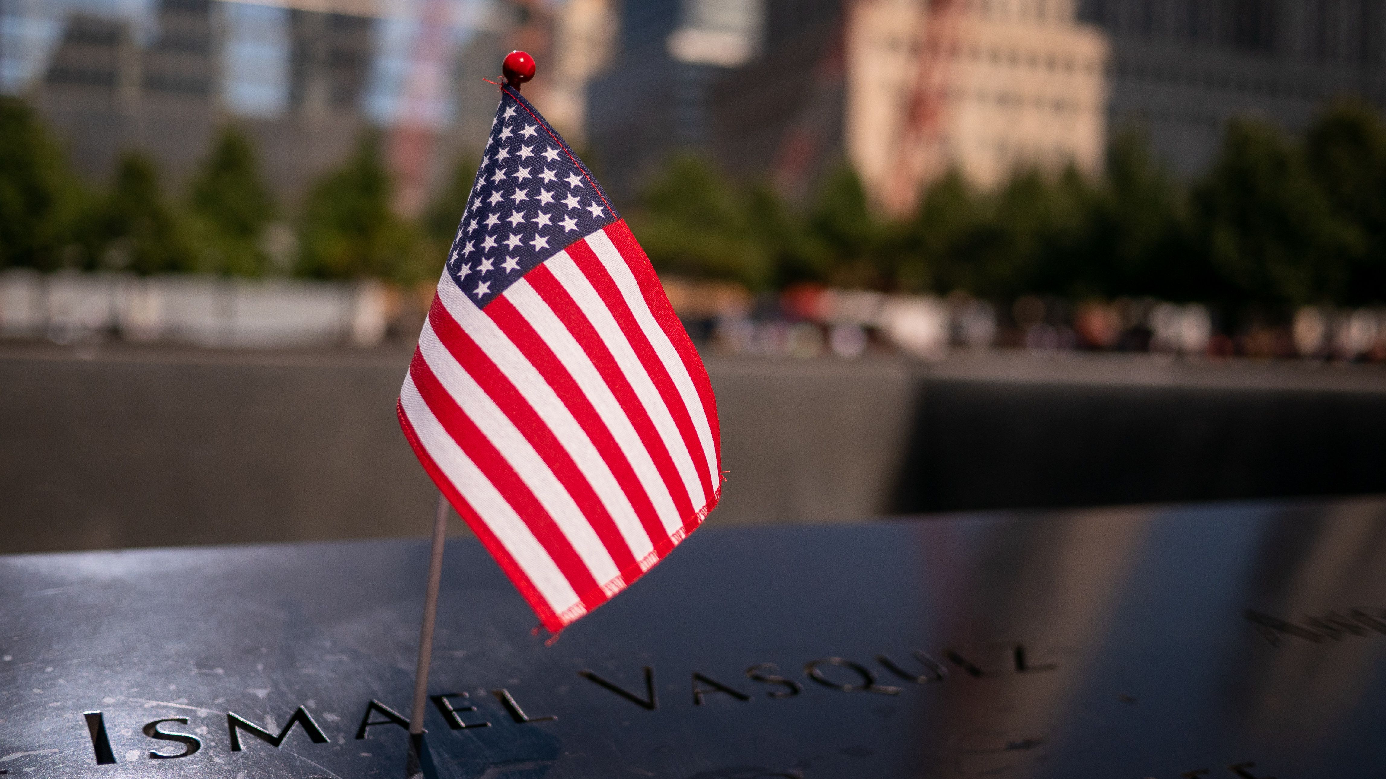9/11 Memorial & Ground Zero Tour New York