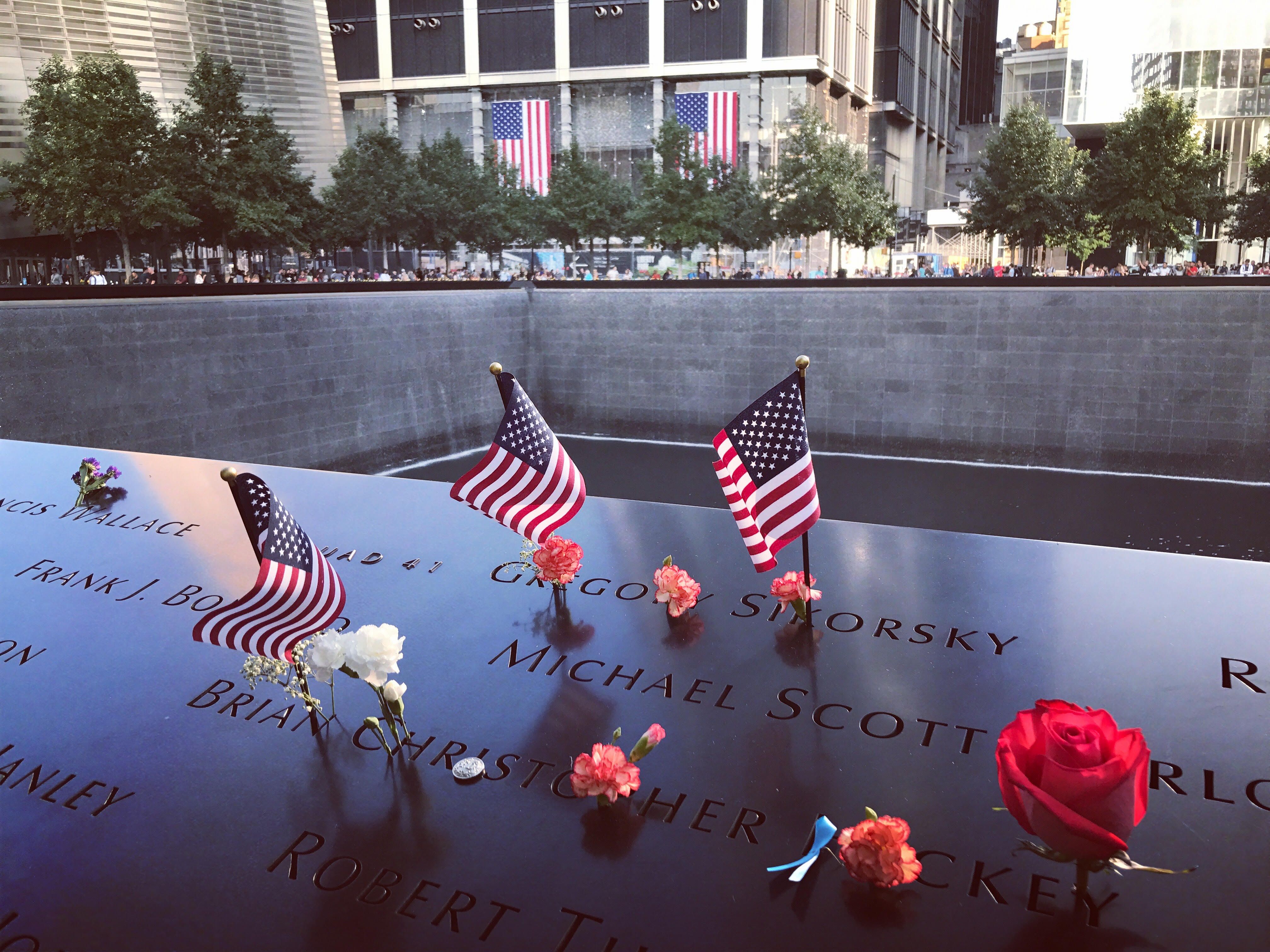 9/11 Memorial & Ground Zero Tour New York